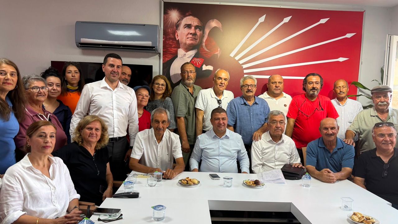 Belediye ve ilçe yönetimi gitti… Tire, “YENİ Parti” dedi!